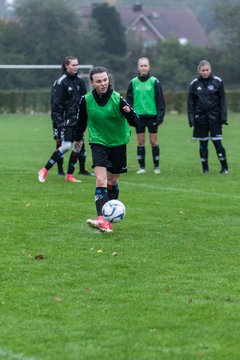 Bild 40 - B-Juniorinnen SV Henstedt Ulzburg - MSG Steinhorst Krummesse : Ergebnis: 4:0